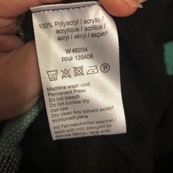 Women’s sweater size 16💚🎄🍀 - Picture 16 of 16